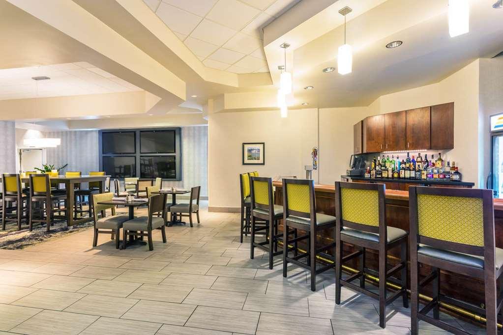 Hotel Wyndham Garden Downtown Buffalo